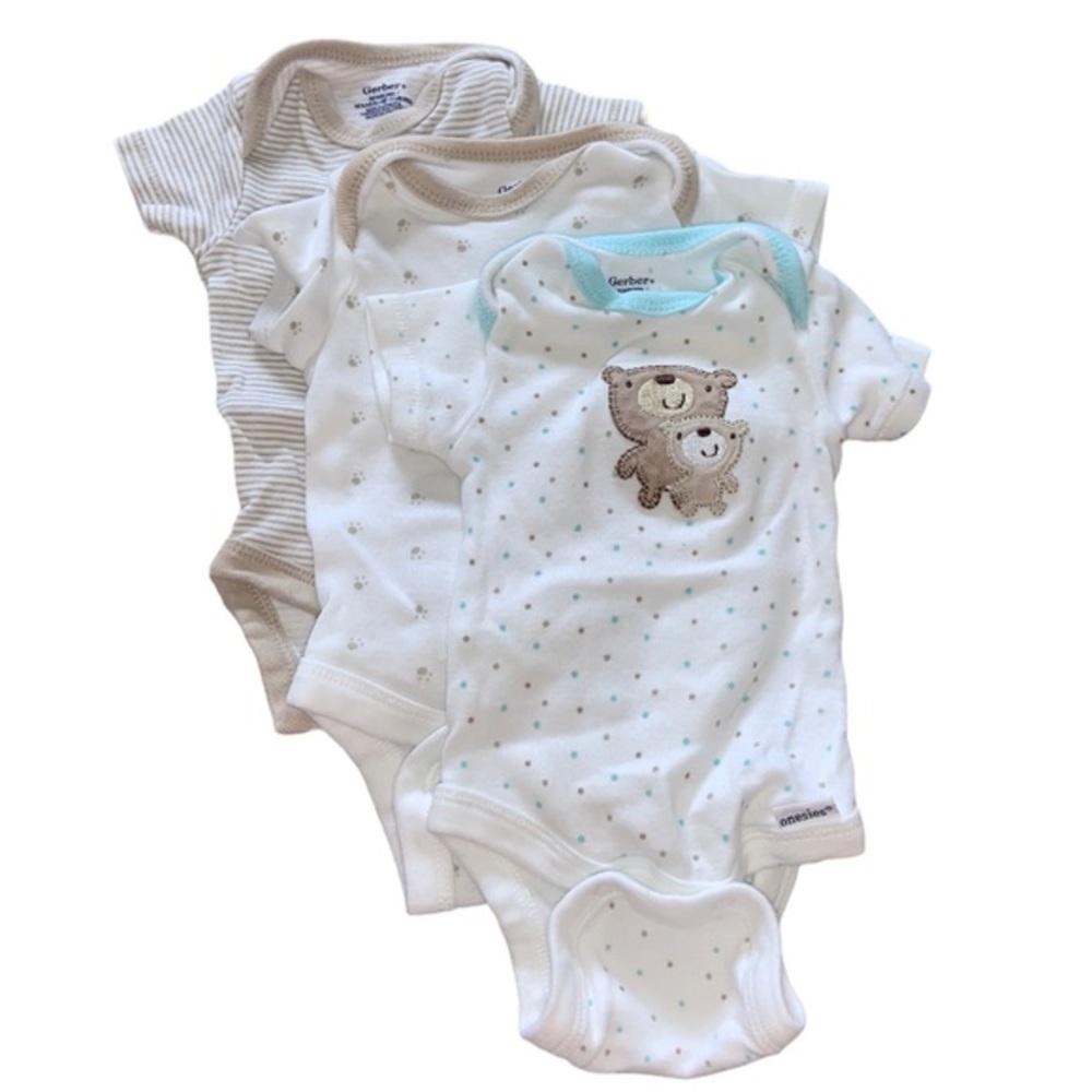 Gerber newborn onesies - Picture 1 of 5